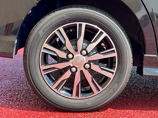 Daihatsu TANTO CUSTOM 2015-09 16012-27