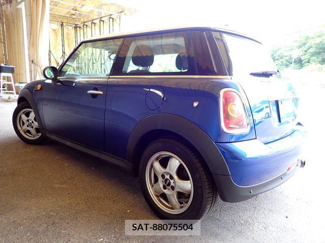 Bmw MINI 2008-05 319734-2