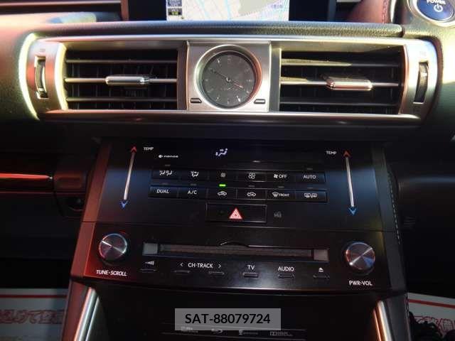 Lexus IS 2013-10 205912-19