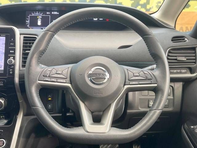 Nissan SERENA 2017-02 10261-8