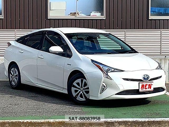Toyota PRIUS 2019-01 224709-6
