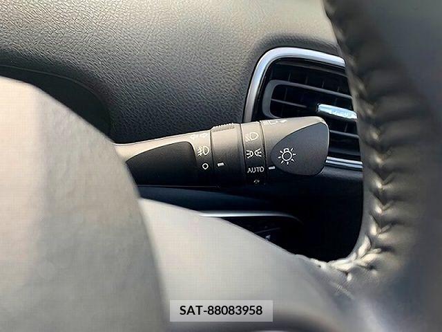 Toyota PRIUS 2019-01 224709-22