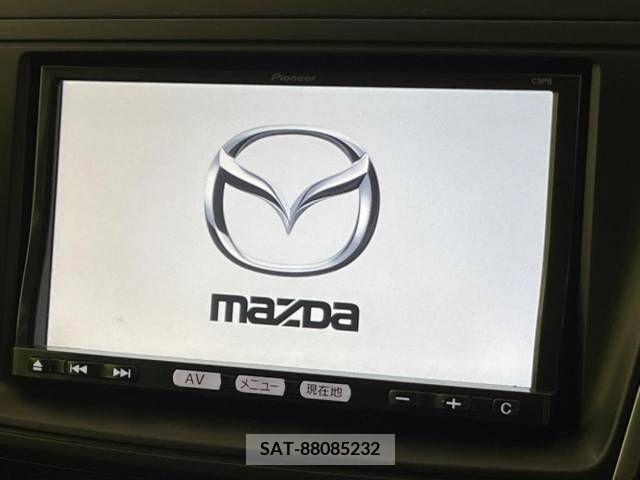 Mazda PREMACY 2013-04 301489-2