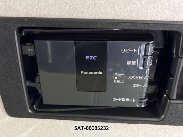 Mazda PREMACY 2013-04 301489-5