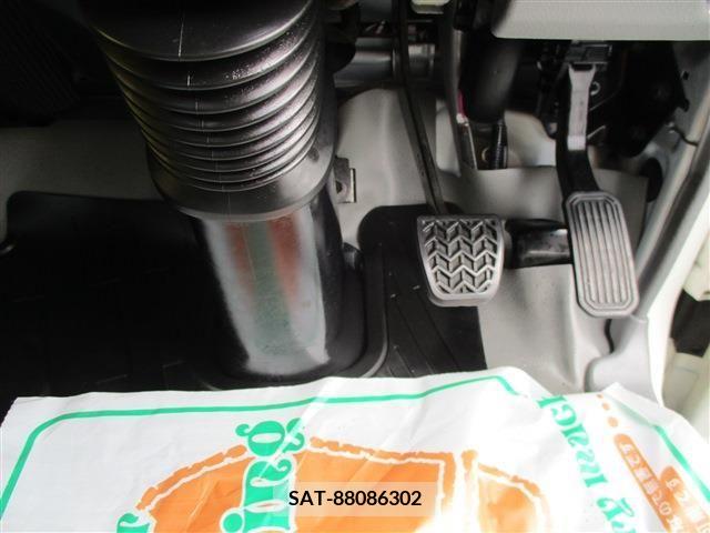 Hino DUTRO 2018-09 332909-12