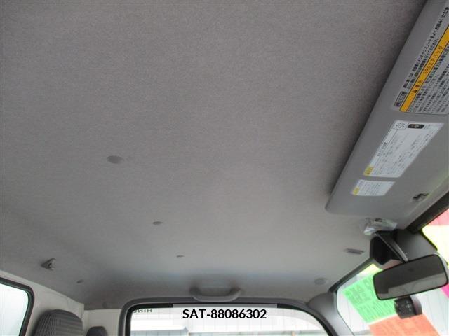Hino DUTRO 2018-09 332909-21