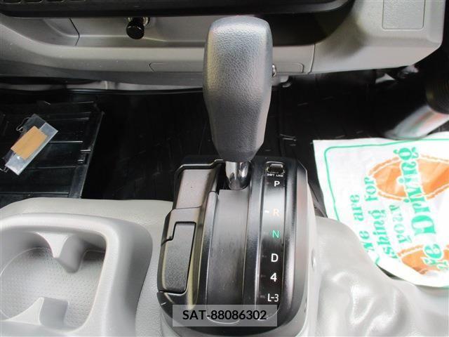 Hino DUTRO 2018-09 332909-11