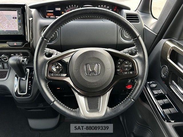 Honda N BOX CUSTOM 2018-09 379175-9