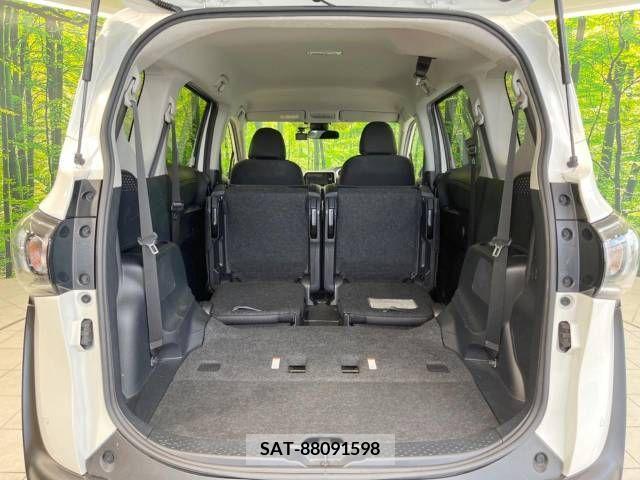 Toyota SIENTA 2019-03 374609-10
