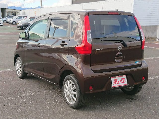 Nissan DAYZ 2016-04 187508-8