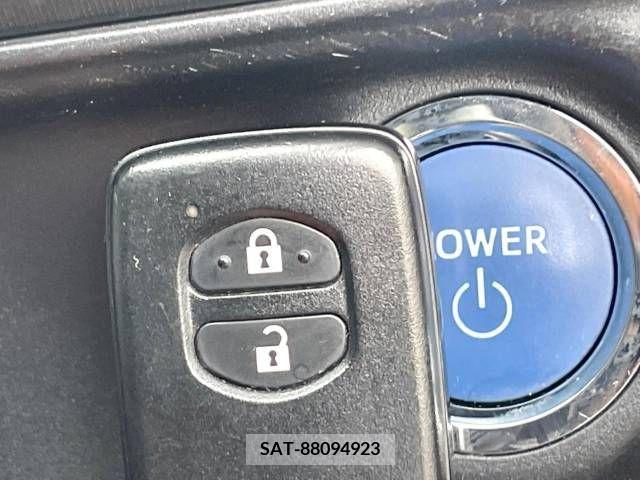 Toyota AQUA 2019-03 395699-7