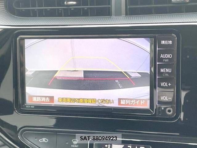 Toyota AQUA 2019-03 395699-3