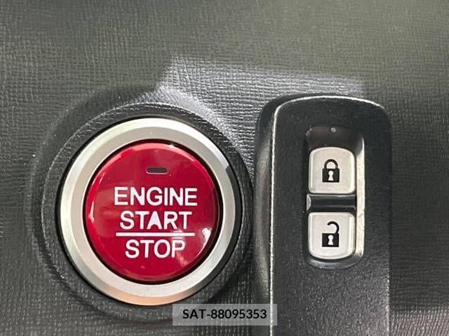 Honda N-ONE 2016-11 338978-5