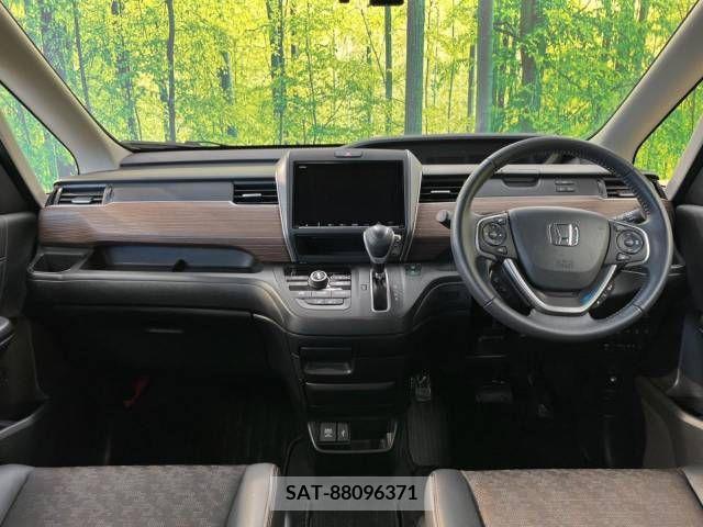 Honda FREED 2021-12 302951-1