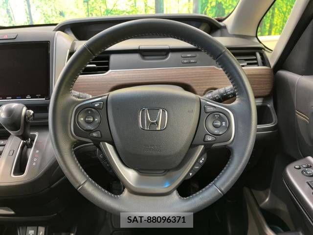 Honda FREED 2021-12 302951-11