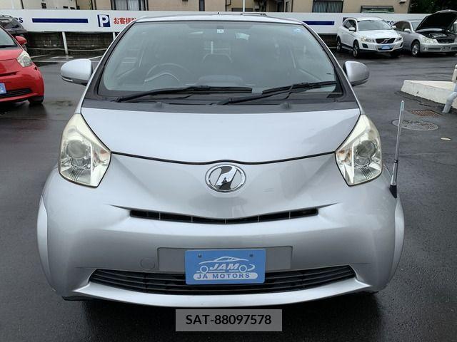 Toyota IQ 2009-01 379350-7
