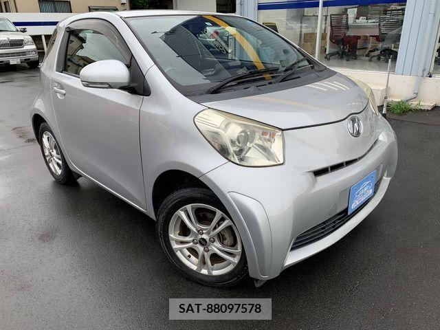 Toyota IQ 2009-01 379350-6