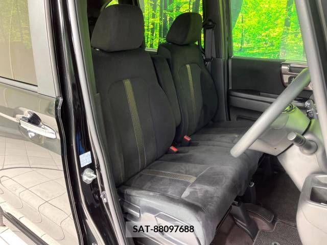 Honda N BOX CUSTOM 2019-12 330697-8