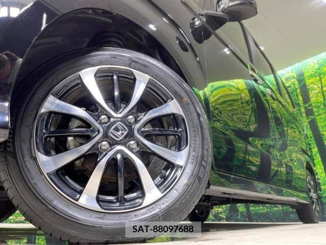 Honda N BOX CUSTOM 2019-12 330697-13