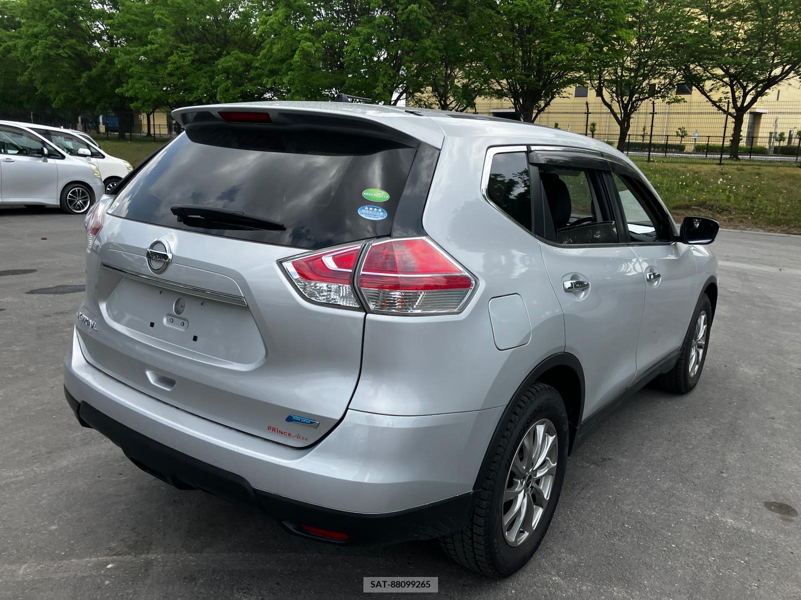 Nissan X-TRAIL 2017-03 258219-2