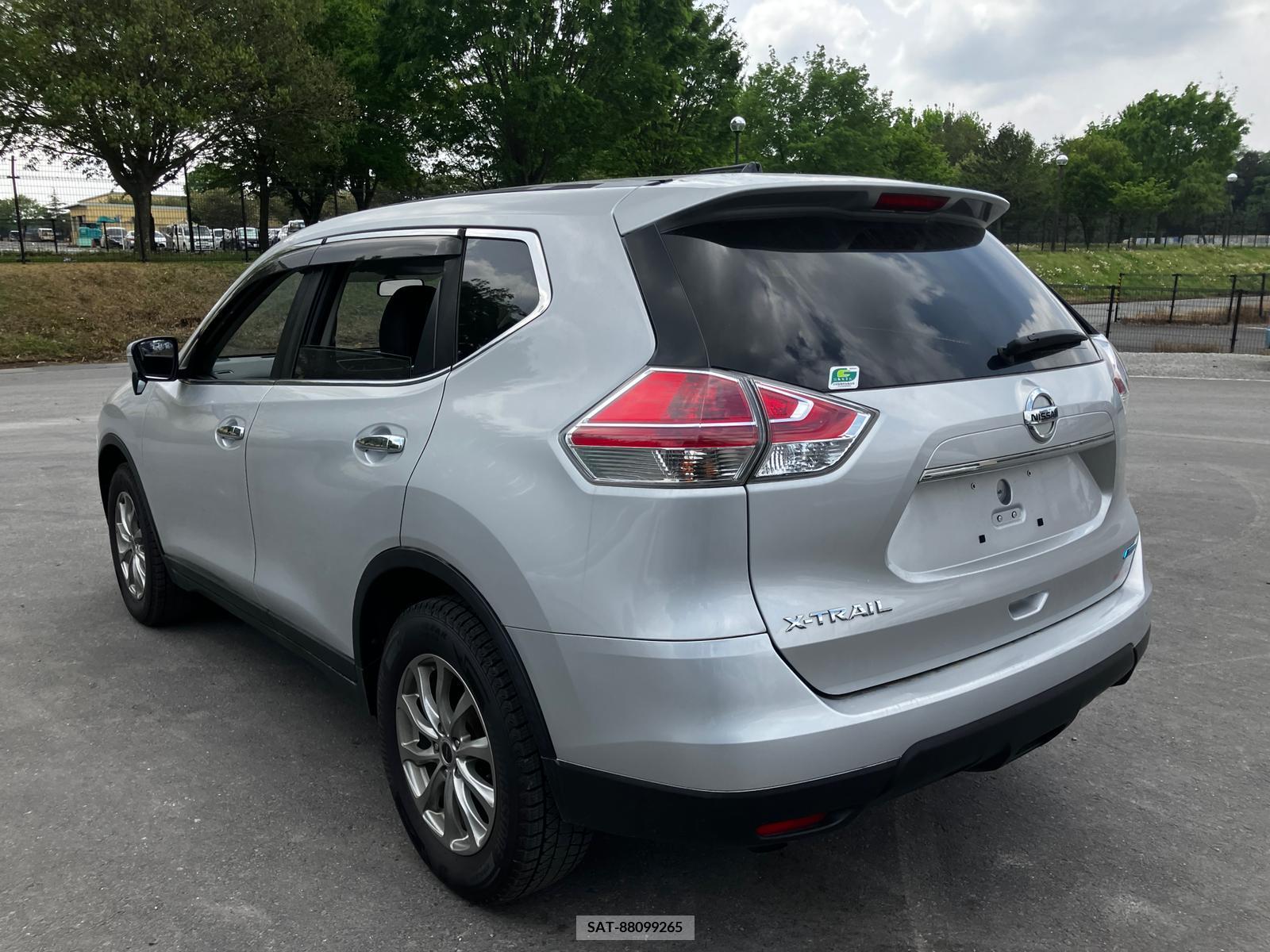 Nissan X-TRAIL 2017-03 258219-3