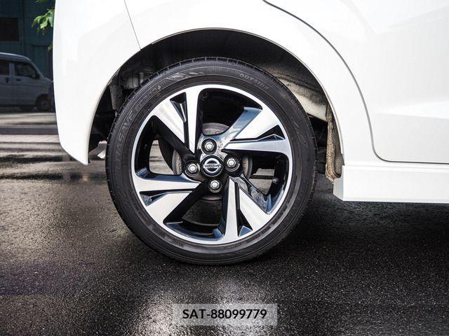 Nissan DAYZ 2019-10 206558-10