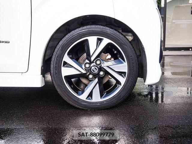 Nissan DAYZ 2019-10 206558-11
