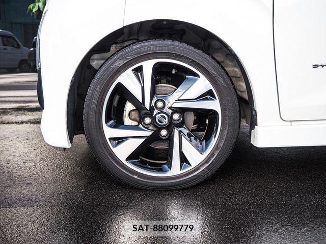 Nissan DAYZ 2019-10 206558-12