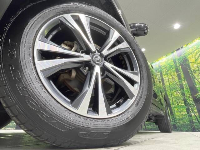 Nissan X-TRAIL 2018-03 27366-13
