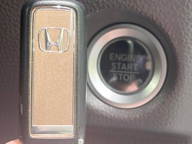Honda N BOX 2019-08 13888-6