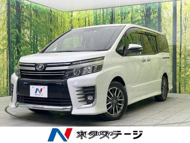 Toyota VOXY 2017-06 289068-0