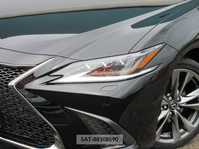Lexus ES 2019-01 397080-4