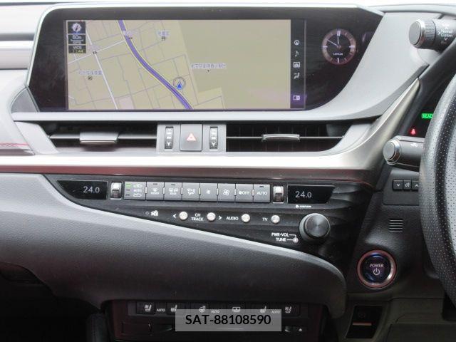 Lexus ES 2019-01 397080-11