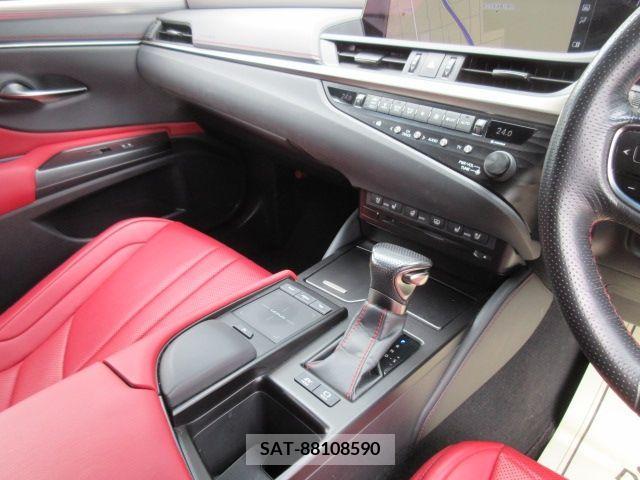 Lexus ES 2019-01 397080-28