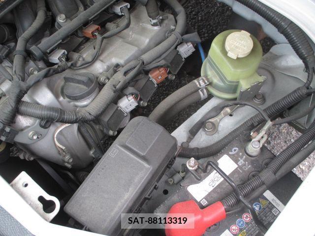 Toyota PIXIS VAN 2012-06 378639-19