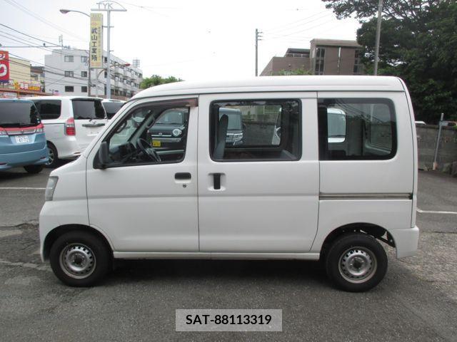 Toyota PIXIS VAN 2012-06 378639-7