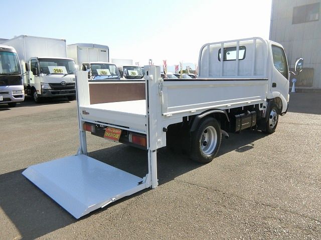 Toyota DYNA TRUCK 2008-02 19393-13
