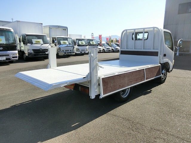 Toyota DYNA TRUCK 2008-02 19393-16