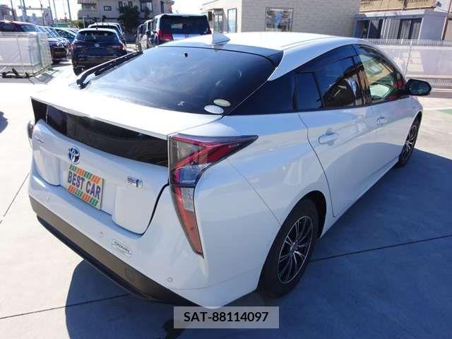Toyota PRIUS 2018-11 219377-7