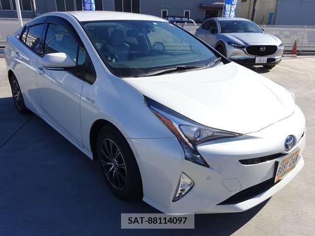Toyota PRIUS 2018-11 219377-8