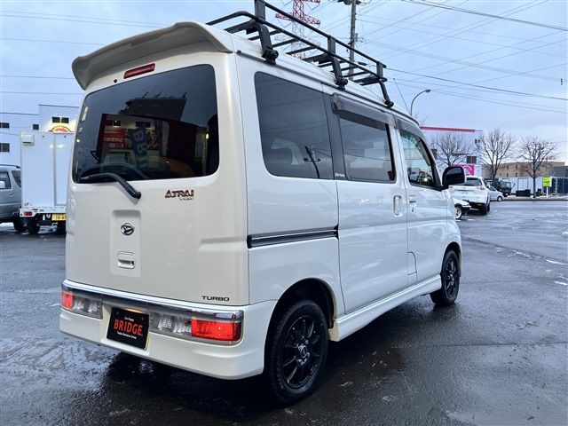 Daihatsu ATRAI WAGON 2011-01 189929-5