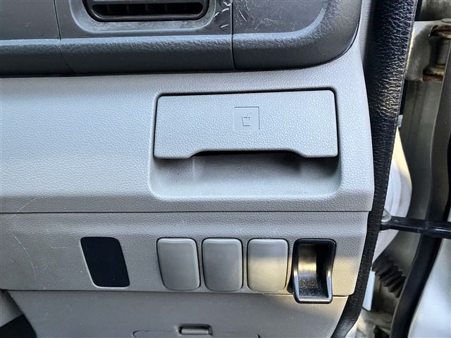 Daihatsu ATRAI WAGON 2011-01 189929-27