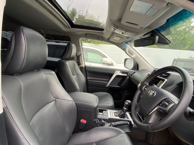 Toyota PRADO 2020-10 2667-1