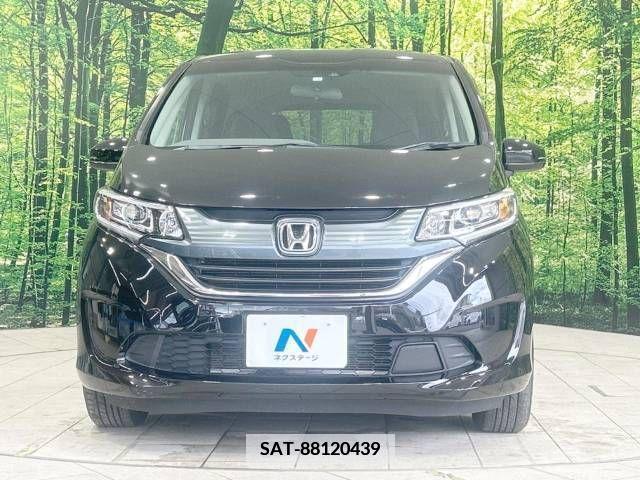 Honda FREED 2018-04 360579-15