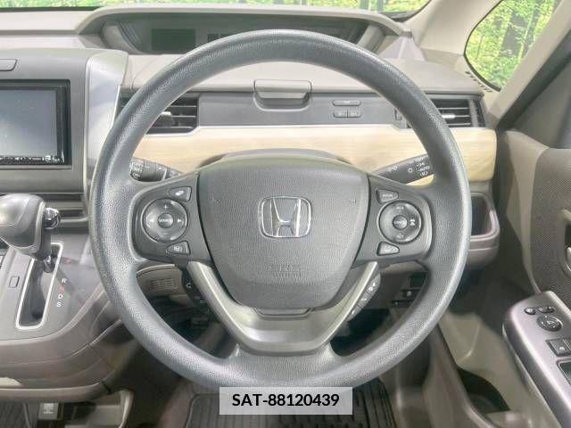 Honda FREED 2018-04 360579-12