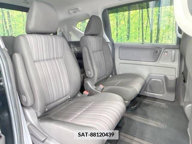 Honda FREED 2018-04 360579-9