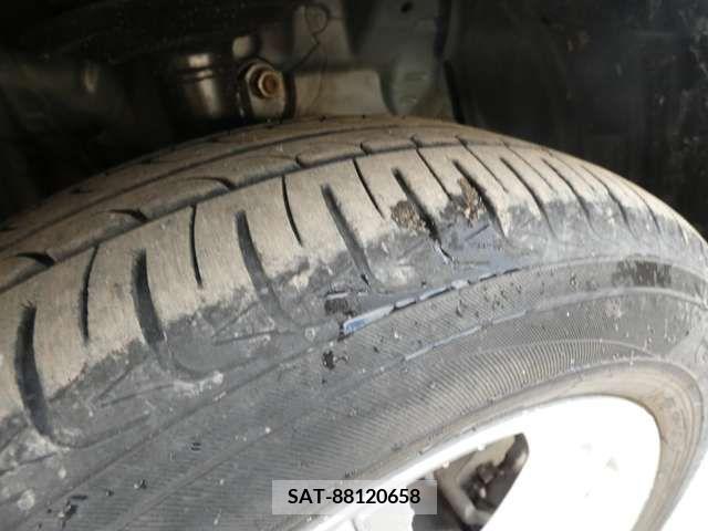 Toyota AQUA 2012-06 313936-14