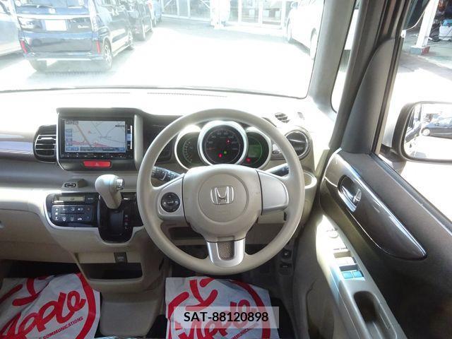Honda N BOX 2014-08 228382-1