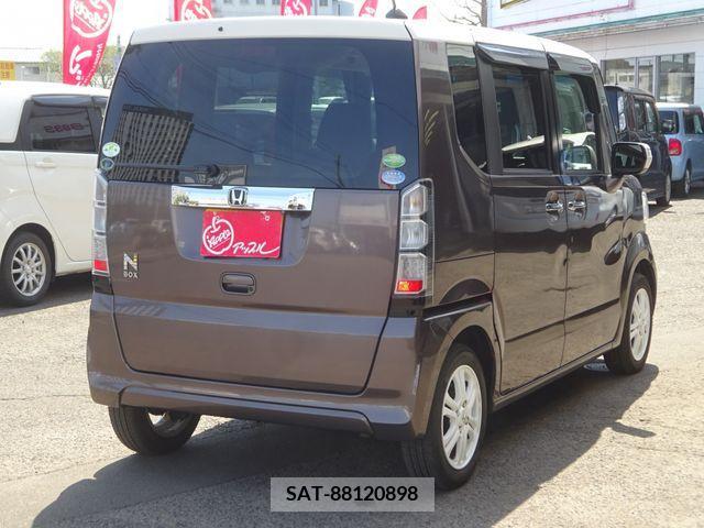 Honda N BOX 2014-08 228382-2