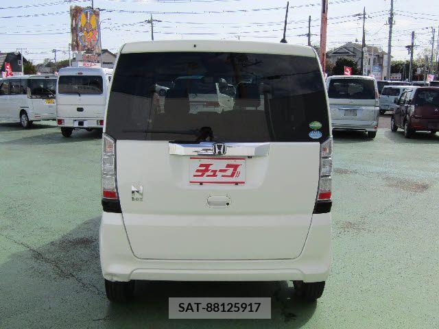 Honda N BOX 2015-03 241908-22